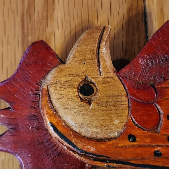 Hand Carved Made In Jamaica Rooster Sculpture - Picture 10 of 16